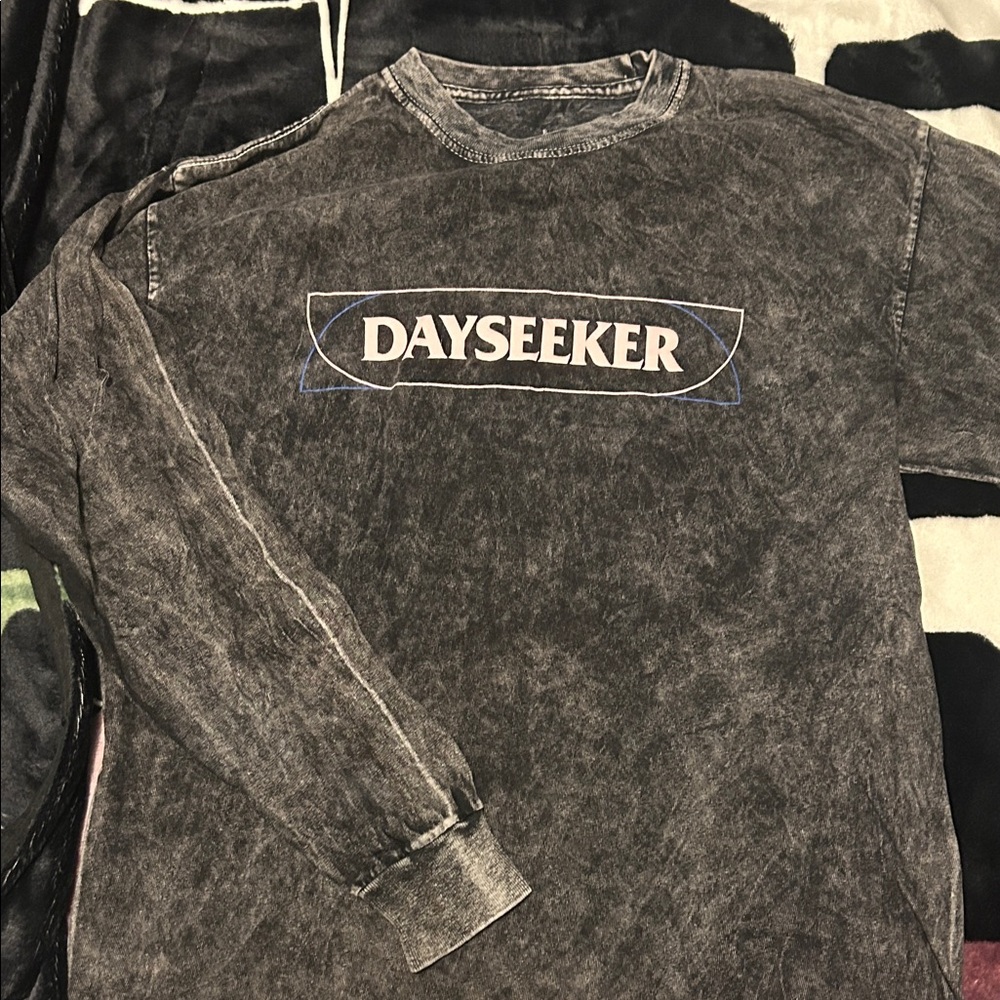Dayseeker Gray Acid Wash Sweatshirt